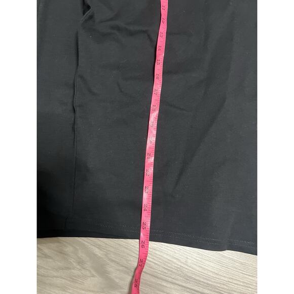 Torrid Women’s High Rise Pixie Skirt Black Size 2 - Studio by Torrid -NWT - Picture 5 of 5